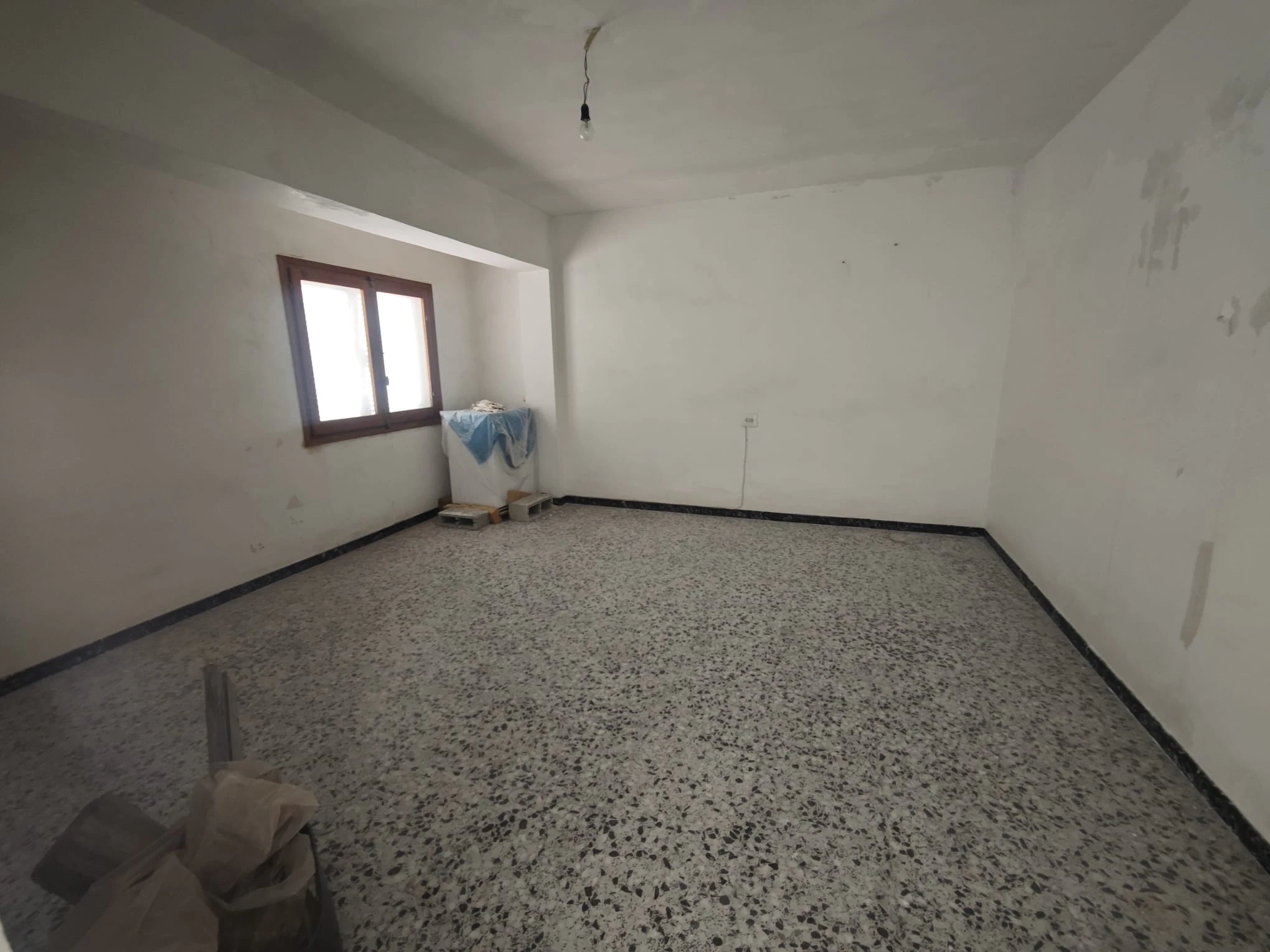 SE VENDA CASA DE PUEBLO EN BENISSA.