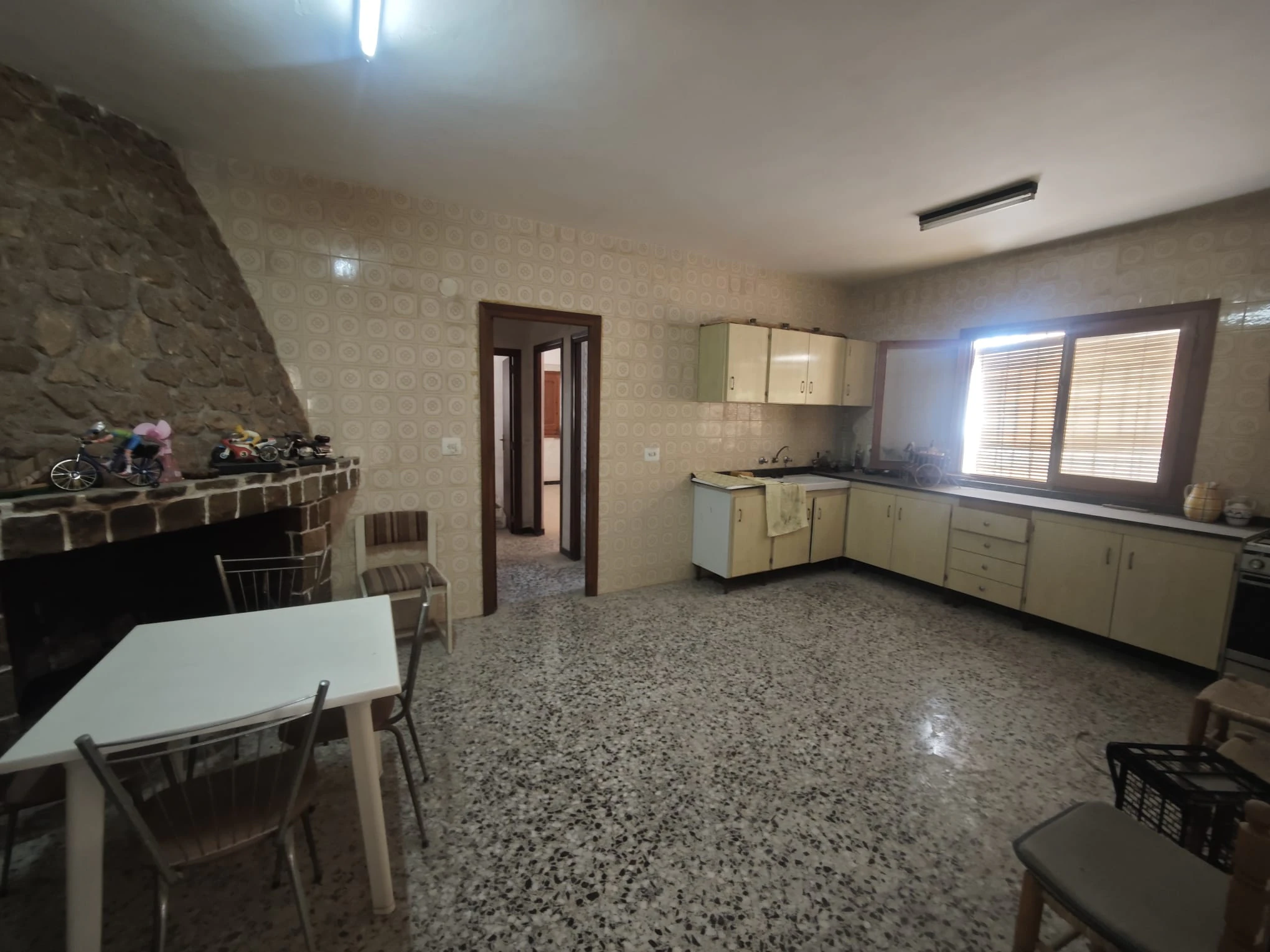 SE VENDA CASA DE PUEBLO EN BENISSA.