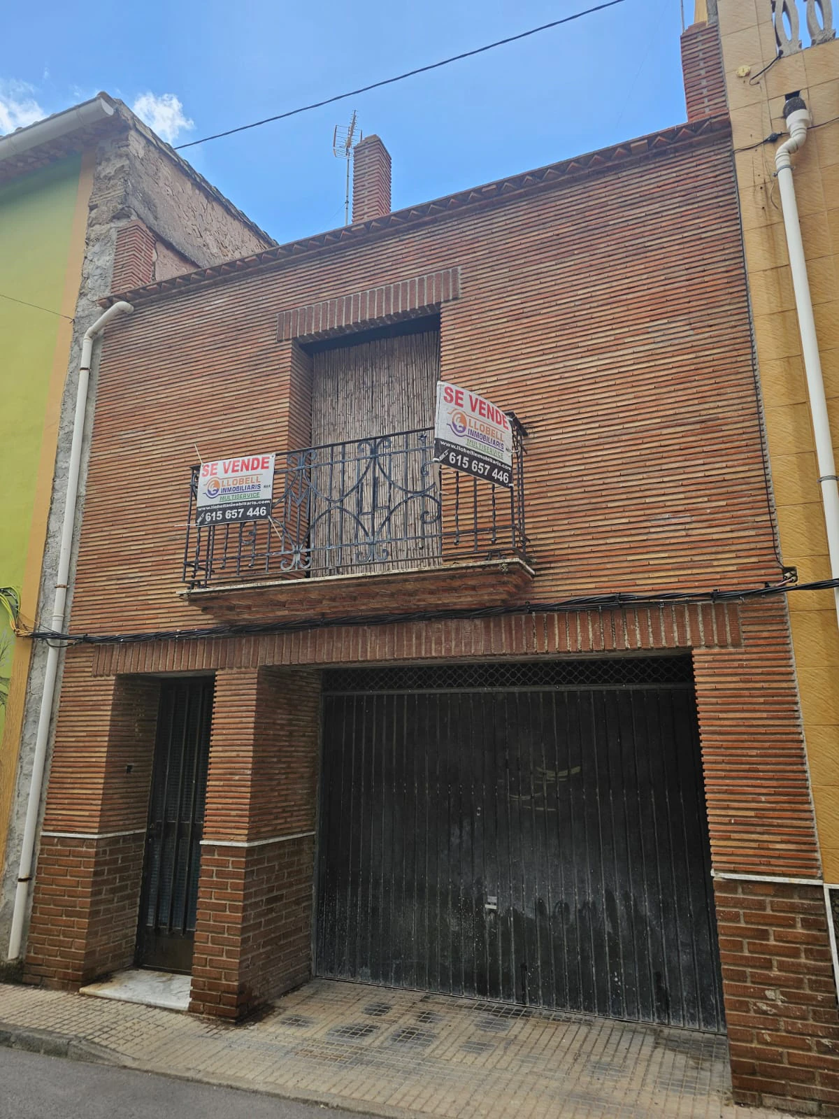 C573 - Se vende casa de pueblo en Benigembla