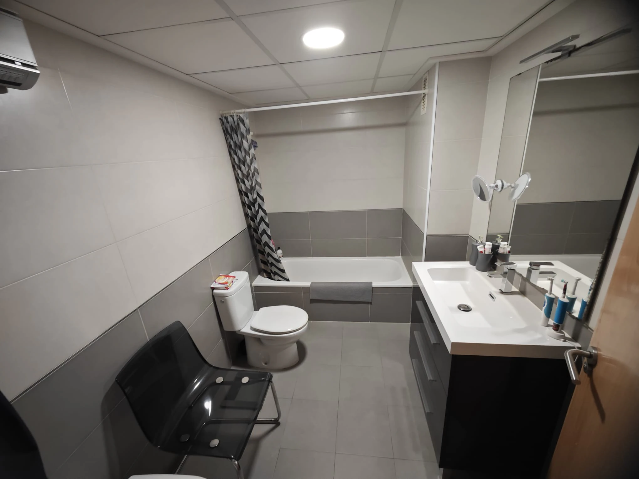 Se vende piso de 100m2 en el Real de Gandía con Garaje y Piscina