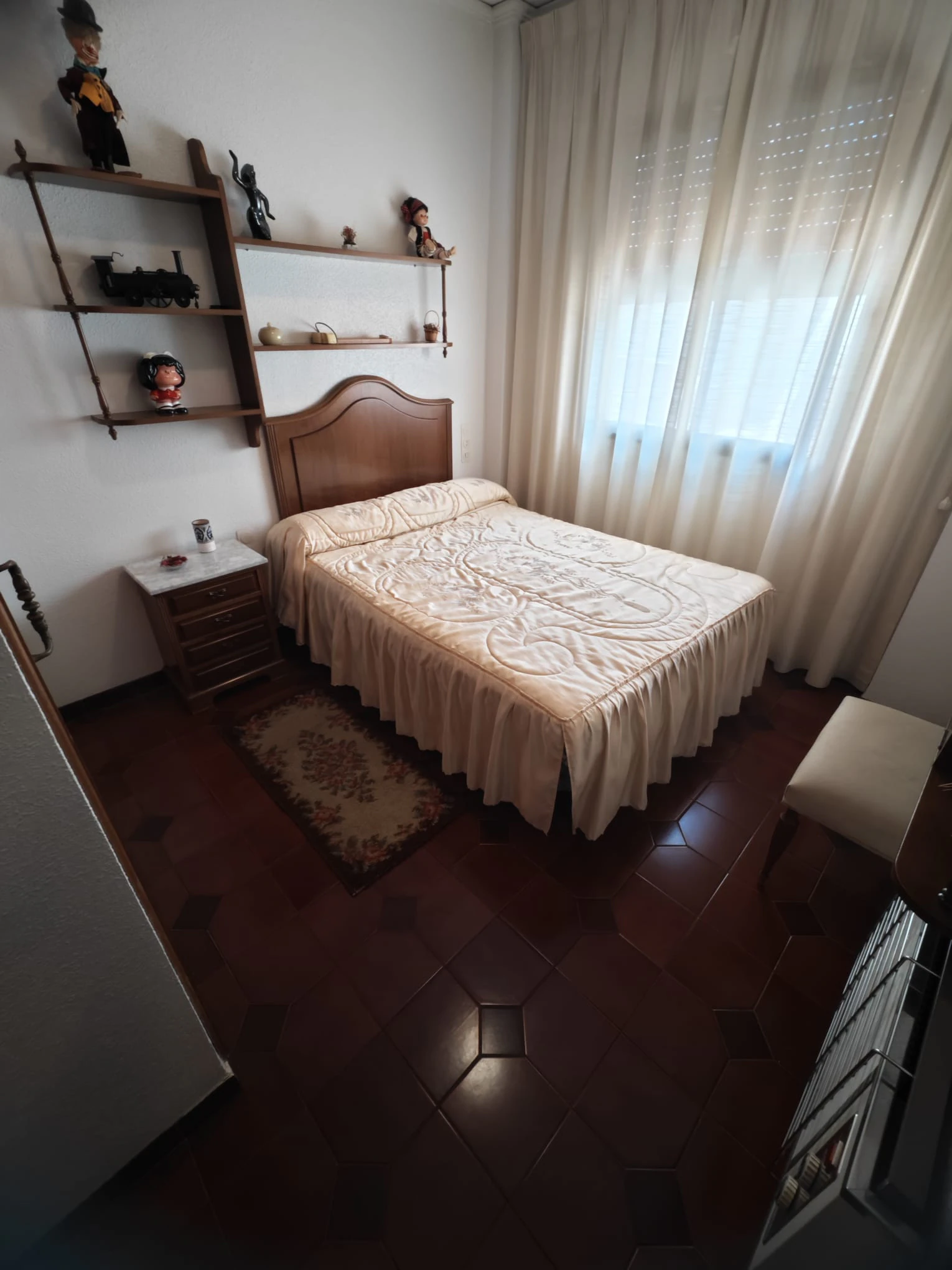 Amplia Casa con PATIO INTERIOR en Alquería de la Condesa