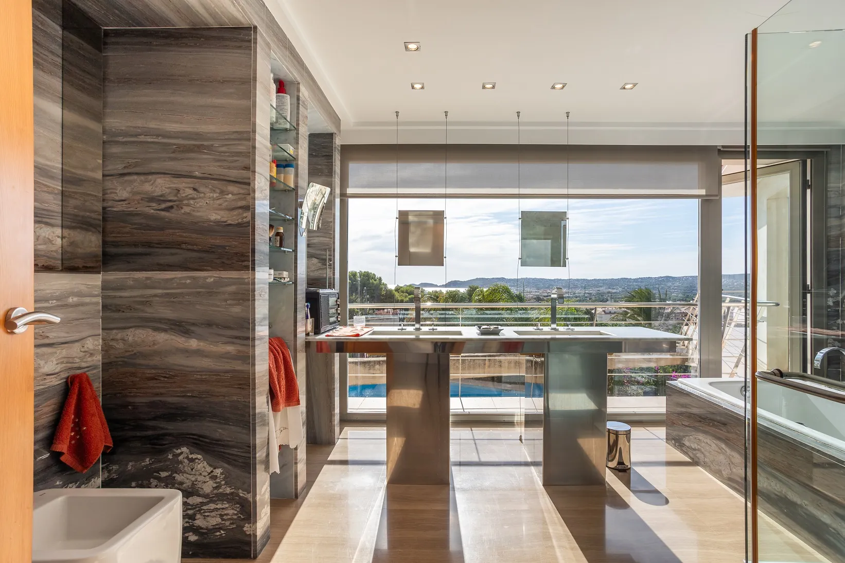 7 BEDROOM VILLA FOR SALE IN JAVEA-PUCHOL