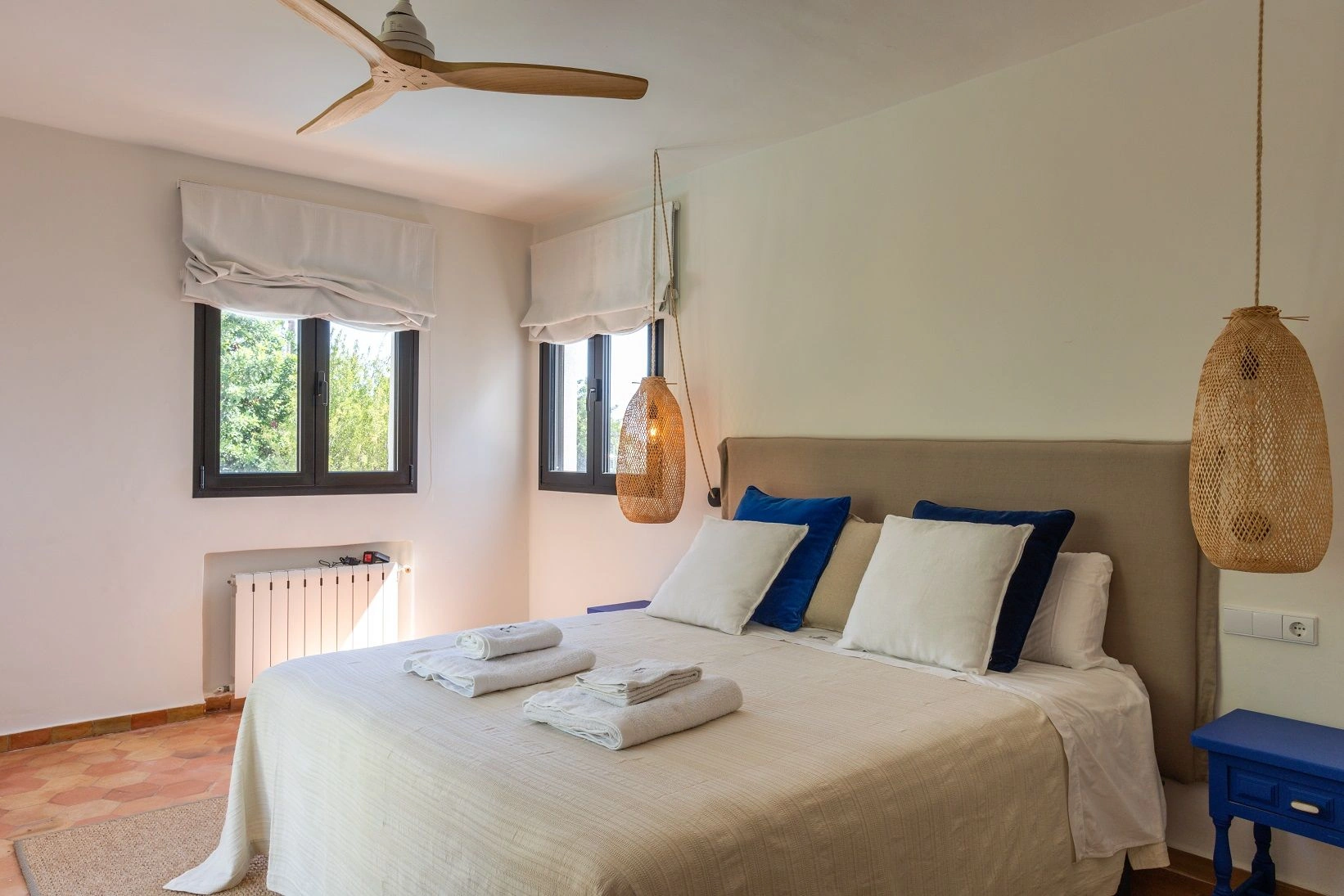 VILLA EN PUCHOL JAVEA CON VISTAS AL MAR