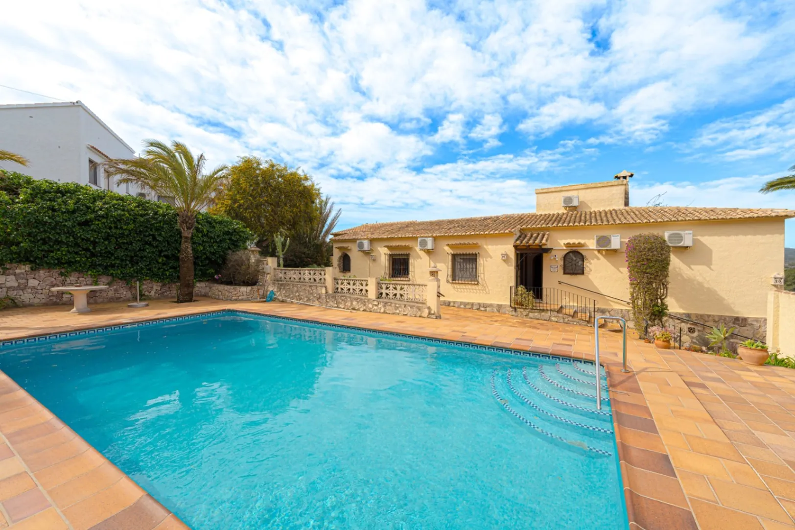Venta. Chalet/Villa en Jávea