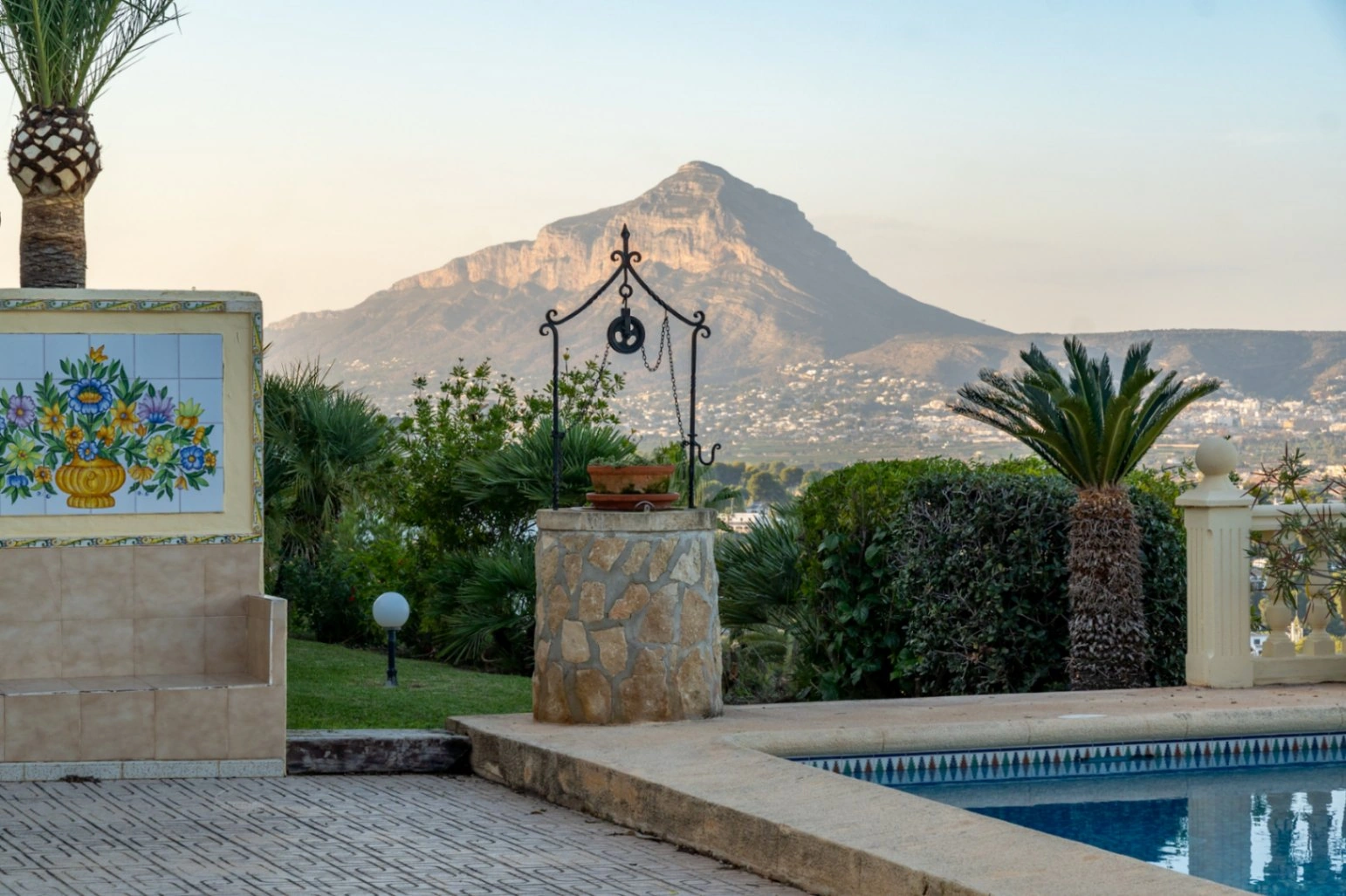 Villa a la venta con impresionantes vistas al mar