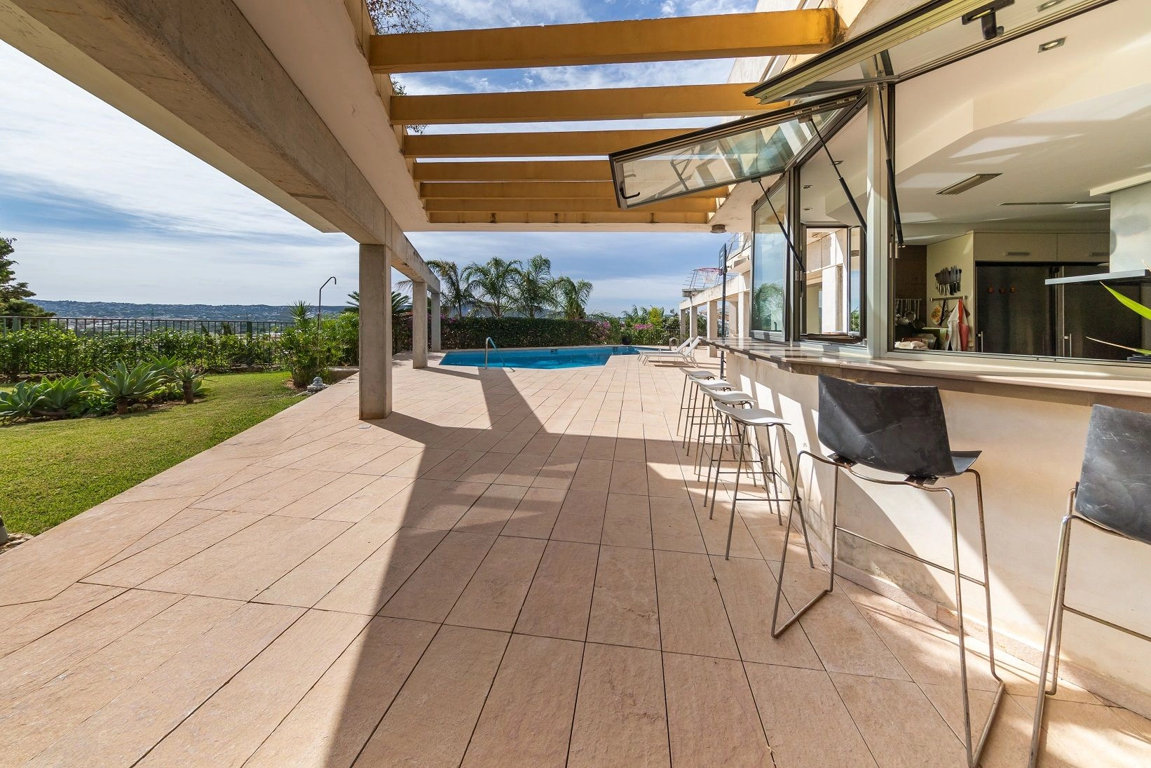 7 BEDROOM VILLA FOR SALE IN JAVEA-PUCHOL