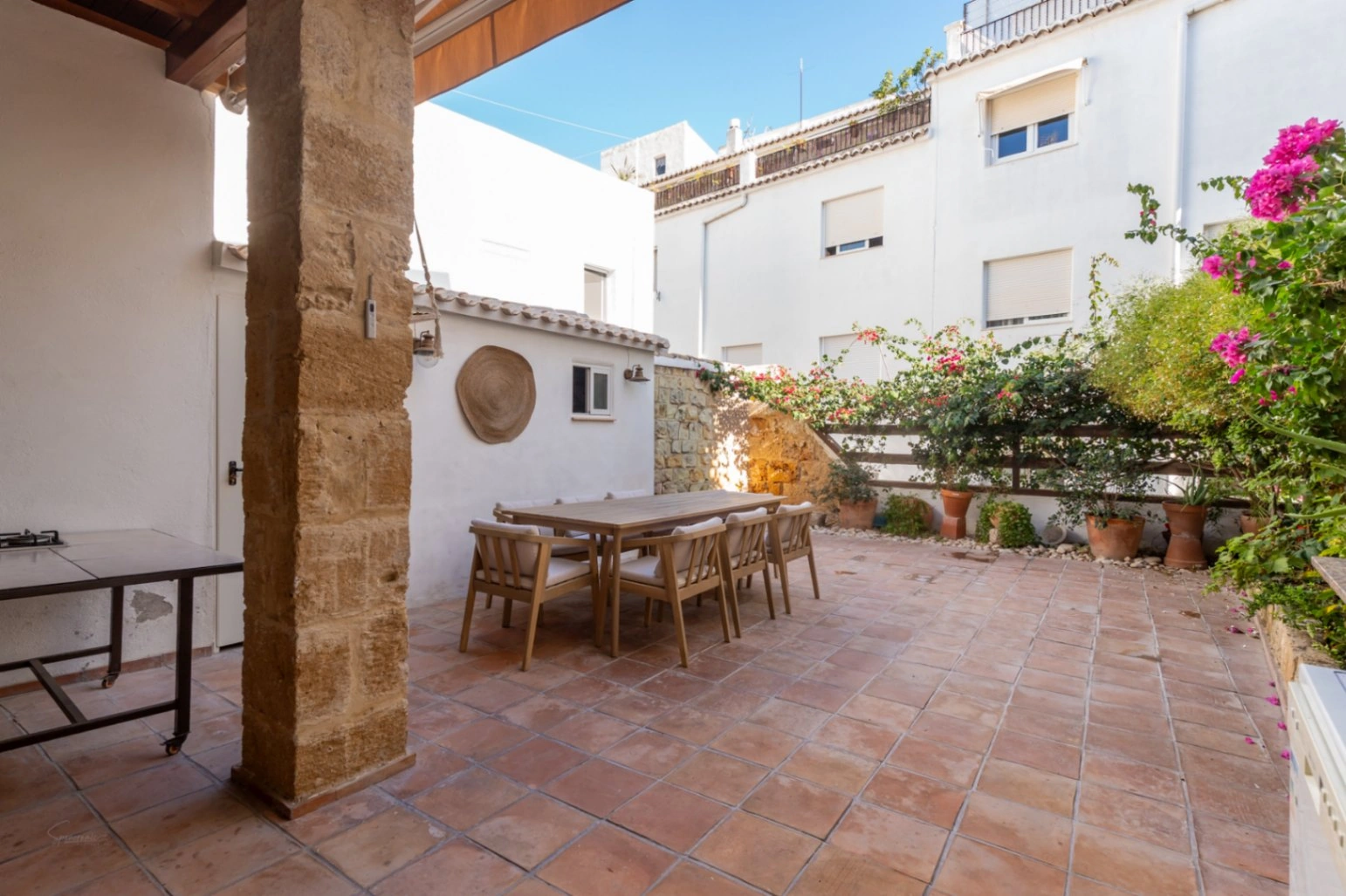 Schönes, komplett renoviertes Landhaus in der Altstadt von Jávea