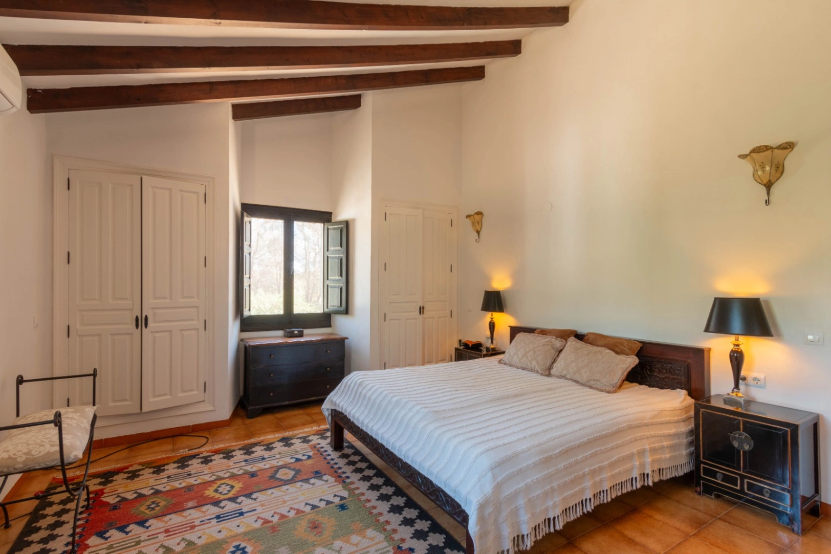 Elegante Chalet en la Prestigiosa Urbanización La Lluca, Jávea