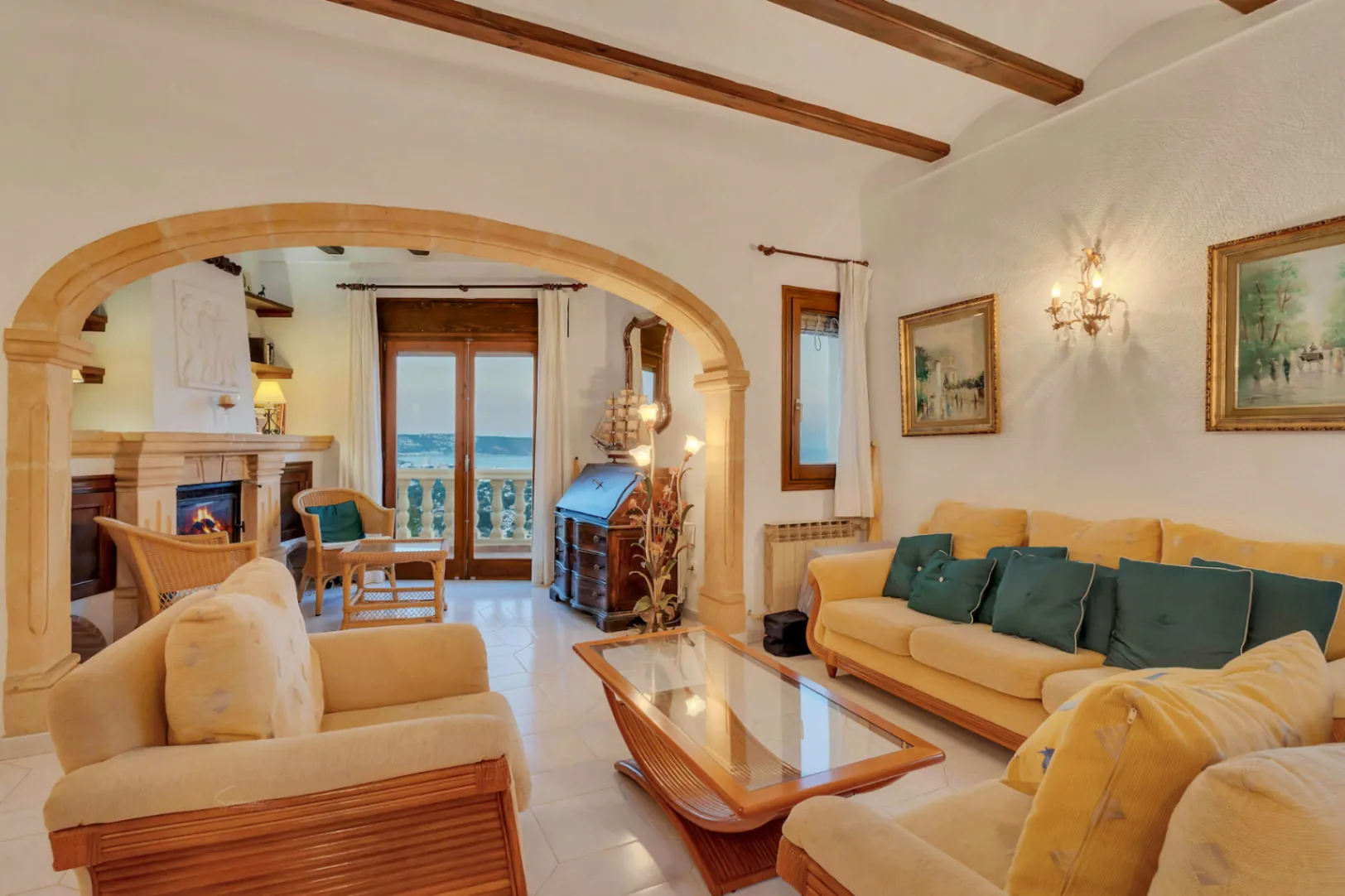 Villa a la venta con impresionantes vistas al mar