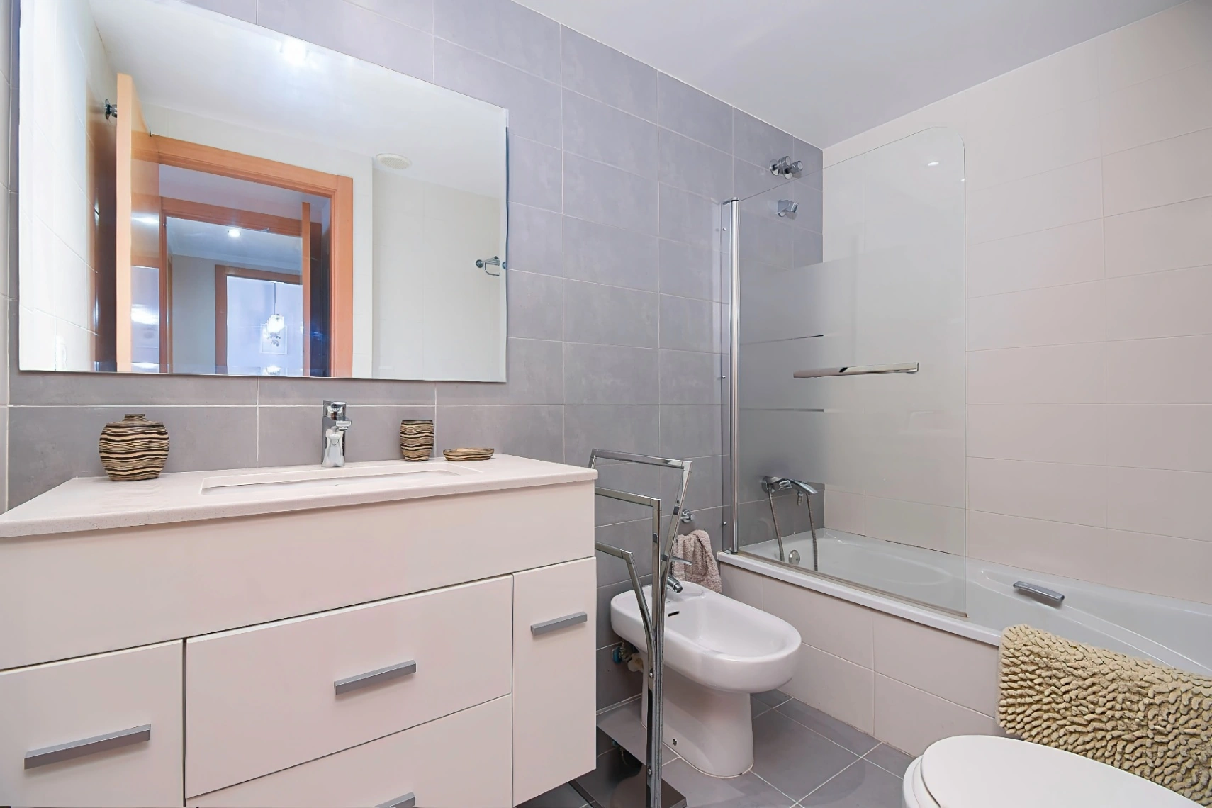 APARTAMENTO 3 DORMITORIOS EN VENTA EN JAVEA