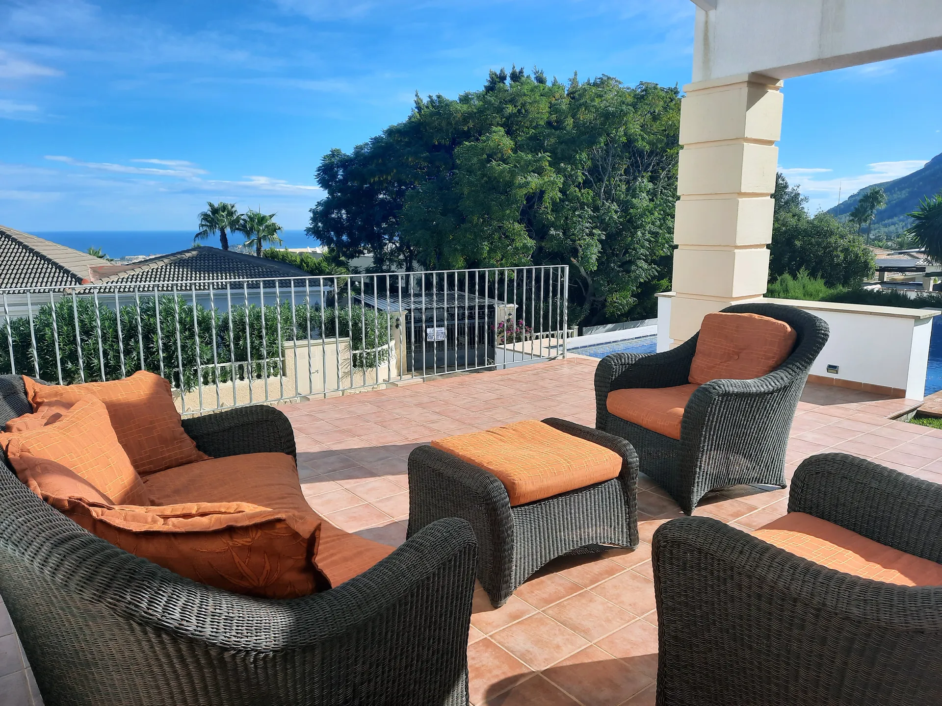 Villa for sale in Denia