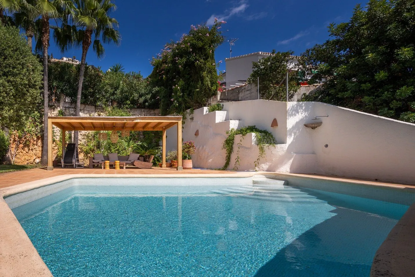 VILLA EN PUCHOL JAVEA CON VISTAS AL MAR