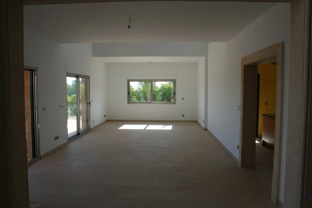 Chalet de 5 dormitorios con vistas al Montgó y al mar en Jávea