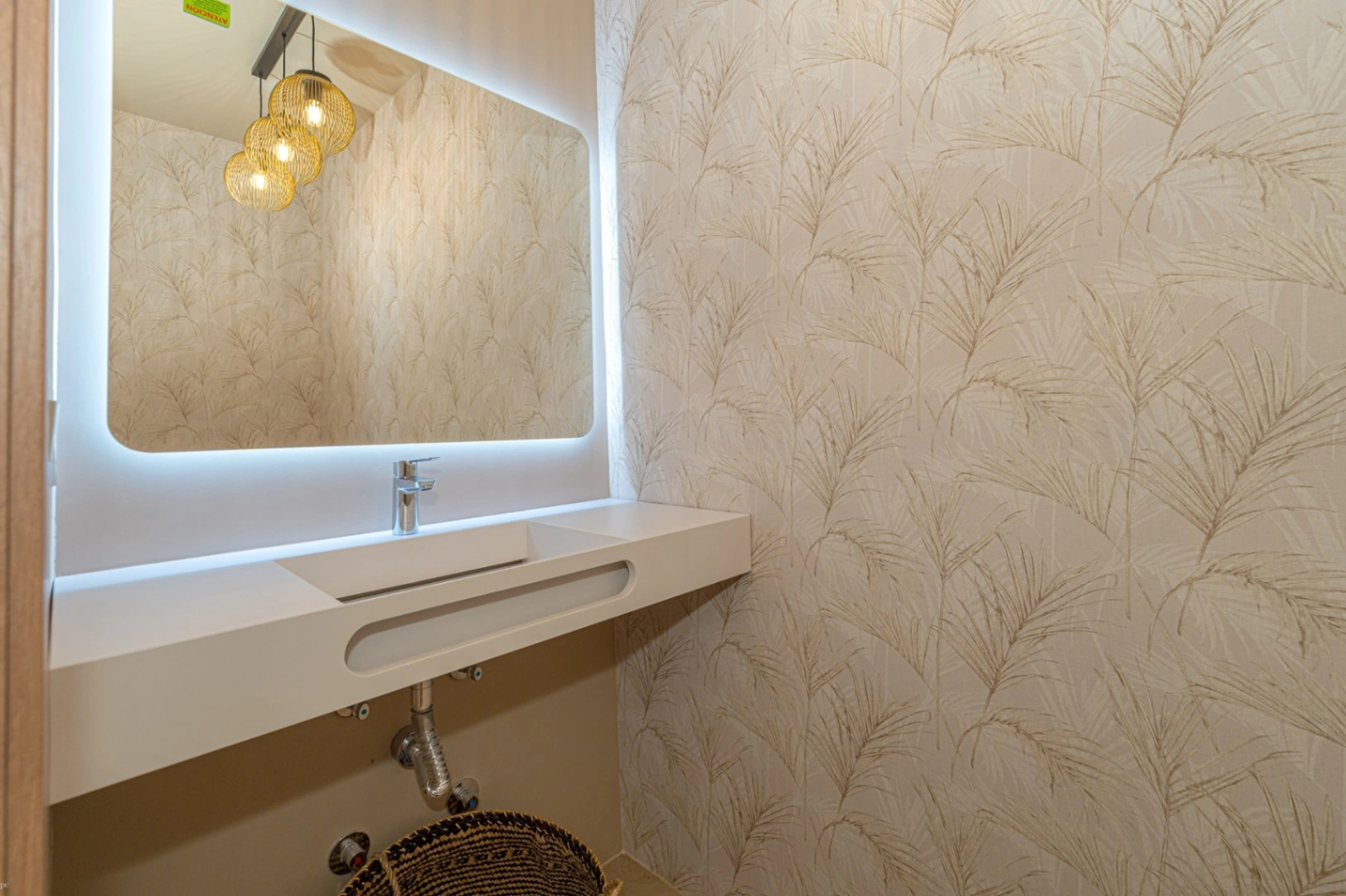 Venta. Chalet/Villa en Denia