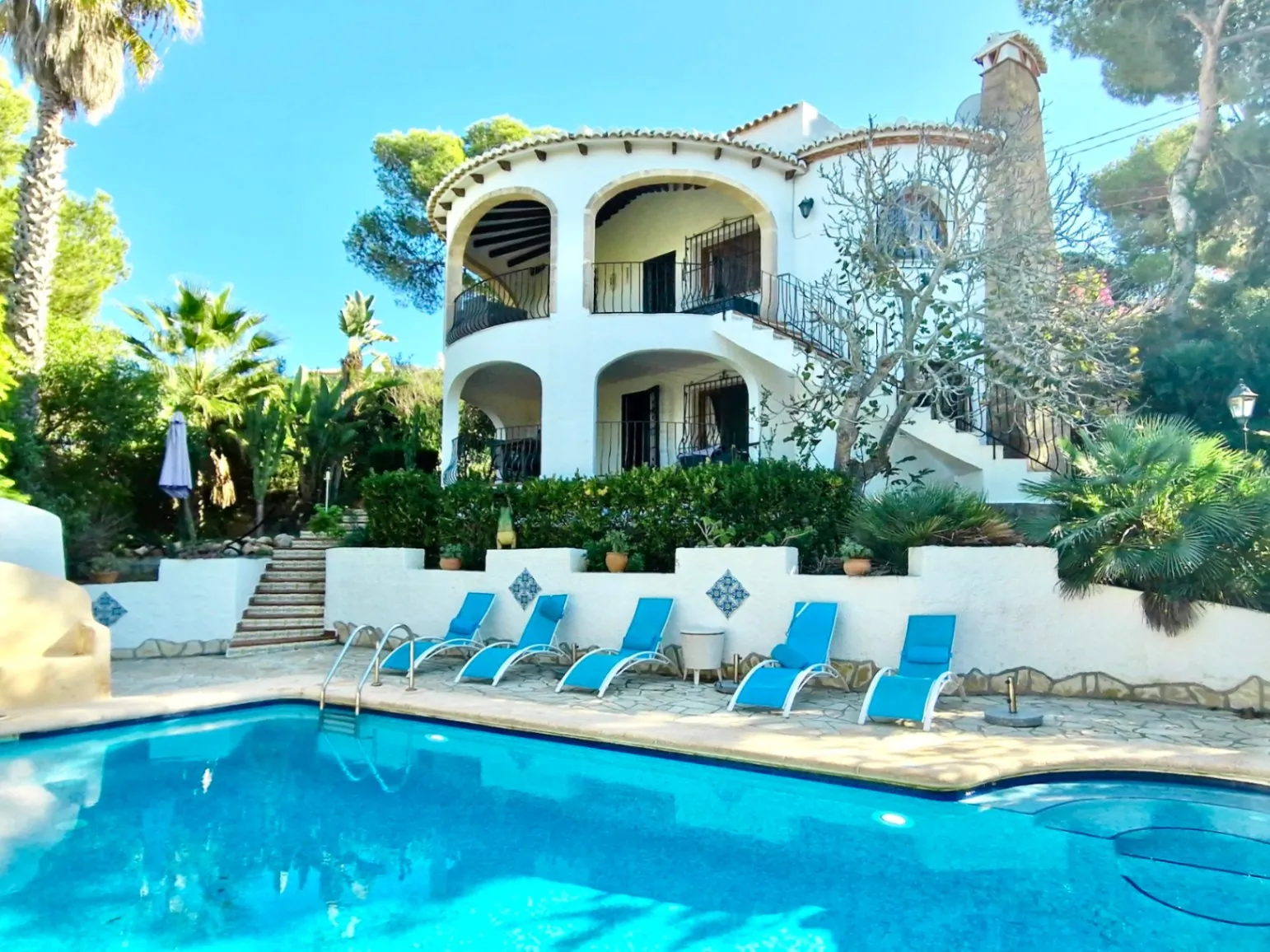 Venta. Chalet/Villa en Jávea