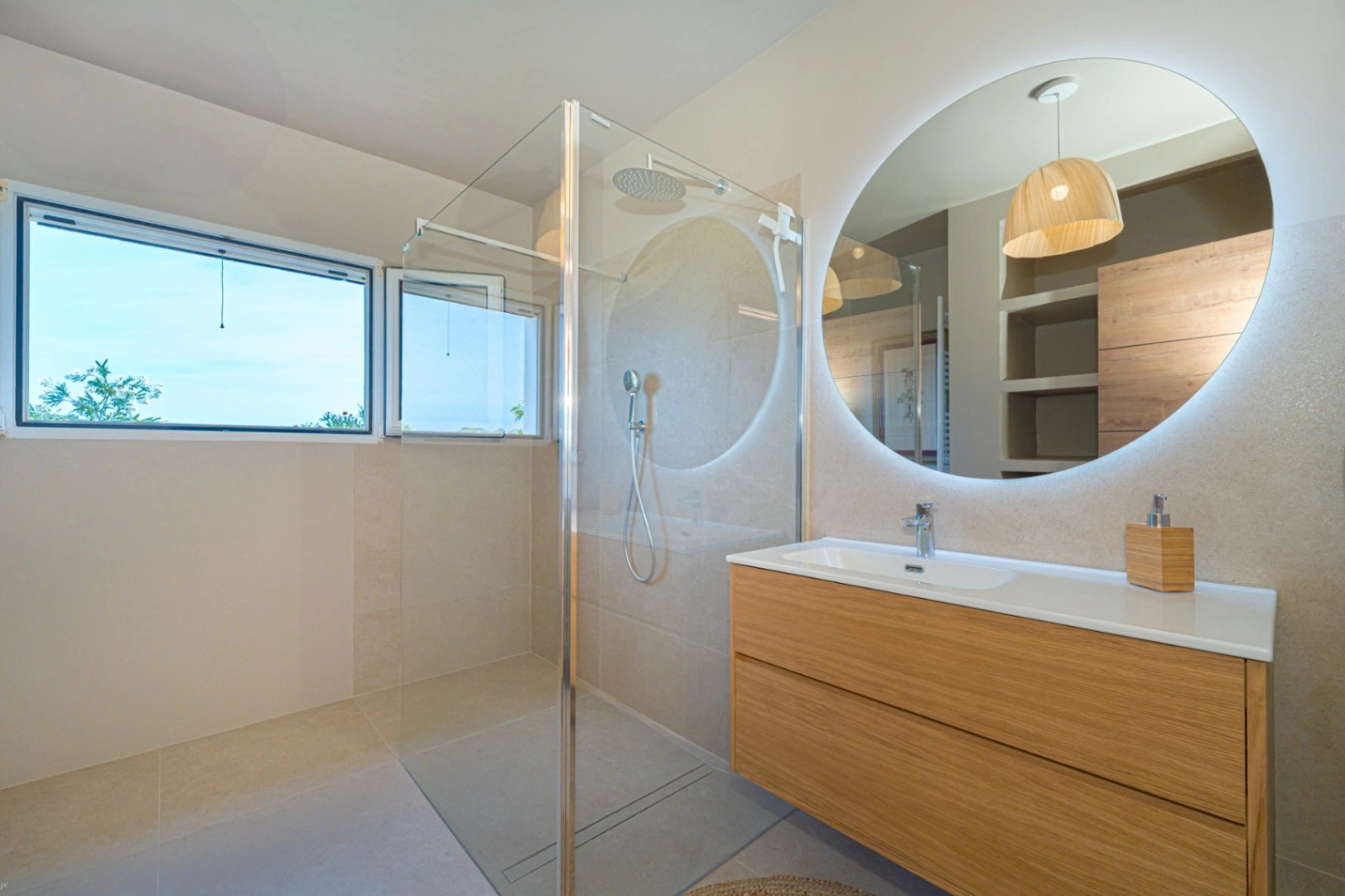Venta. Chalet/Villa en Denia