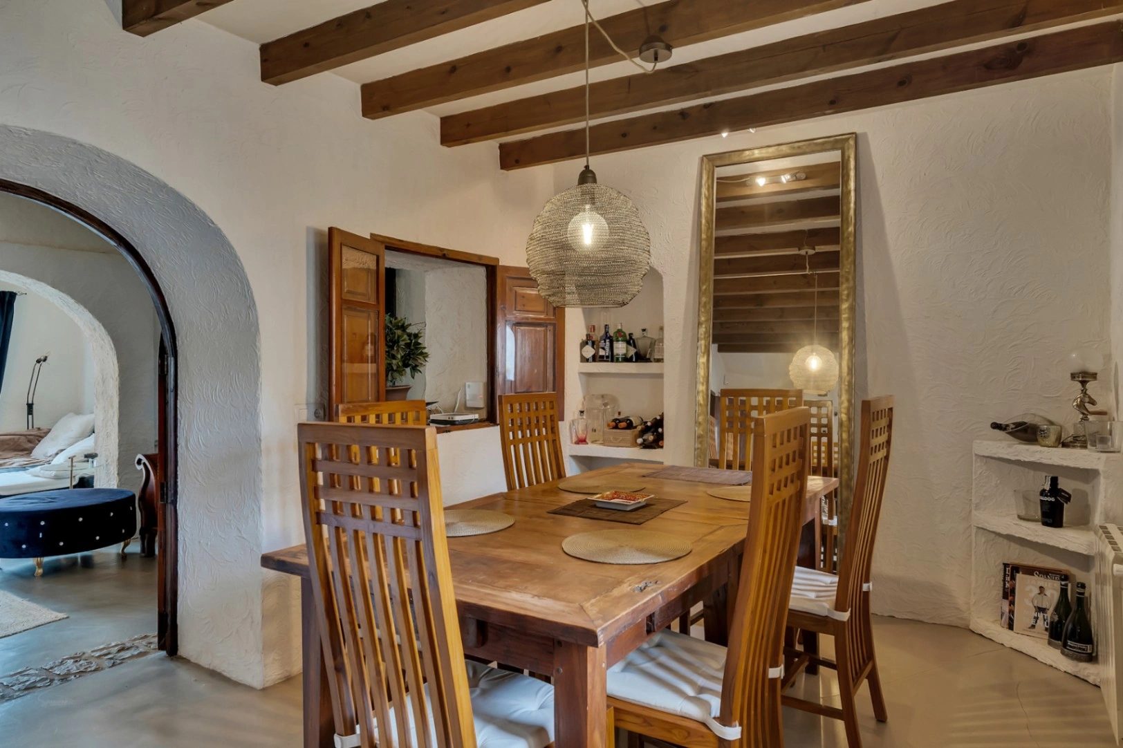 Villa con apartamento de invitados, totalmente renovada y cerca del casco antiguo de Jávea