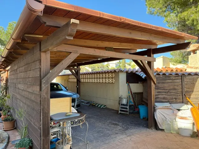 Charmante Villa mit 5 Schlafzimmern und Meerblick in Benitachell