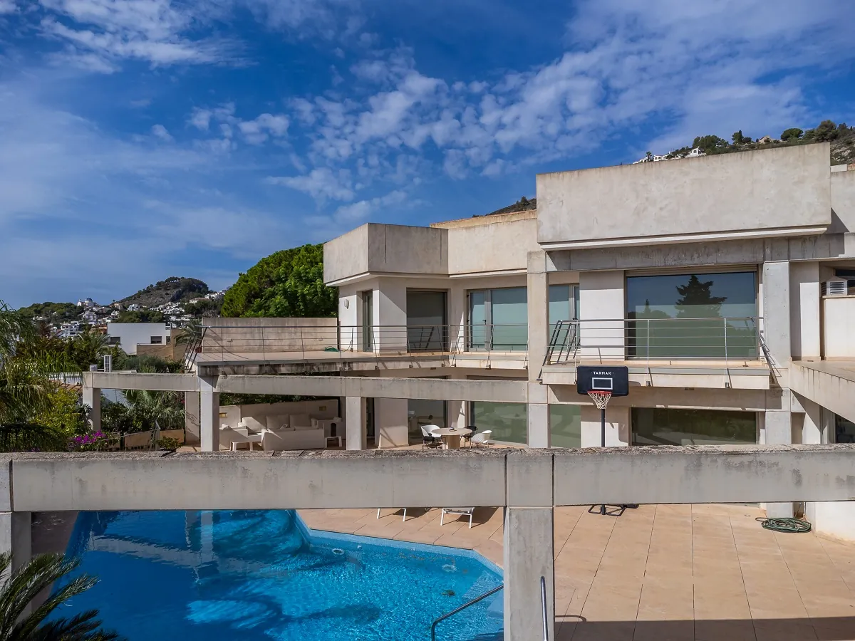7 BEDROOM VILLA FOR SALE IN JAVEA-PUCHOL