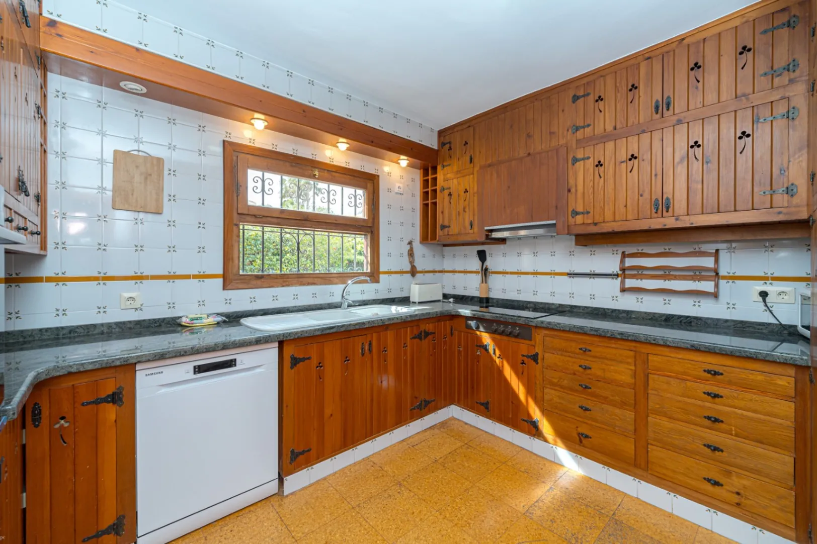 Venta. Chalet/Villa en Jávea