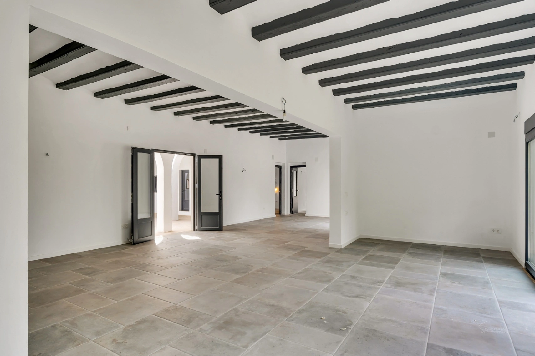 Prachtige finca in Andalusische stijl gebouwd op een groot perceel