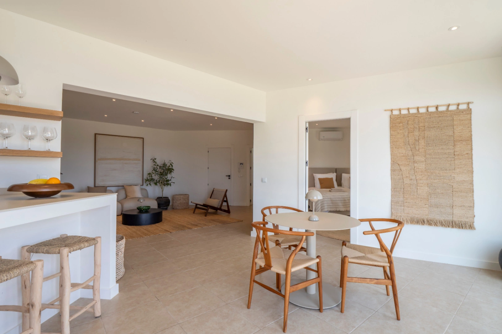 Recently renovated villa with stunning panoramic views of Jávea.
