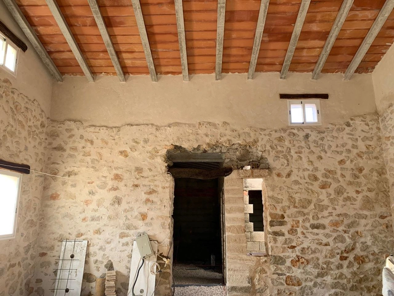VILLA PARA TERMINAR A SU GUSTO EN VENTA EN GATA DE GORGOS