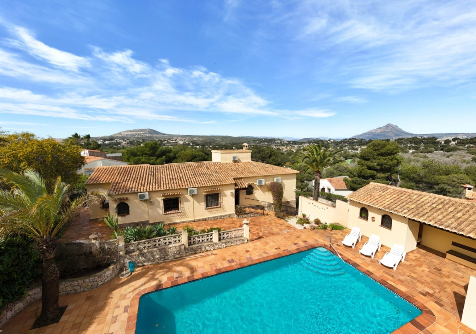 Venta. Chalet/Villa en Jávea