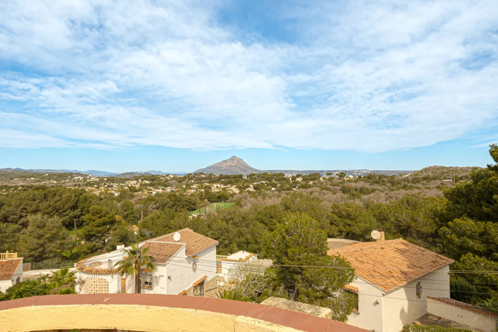 Venta. Chalet/Villa en Jávea