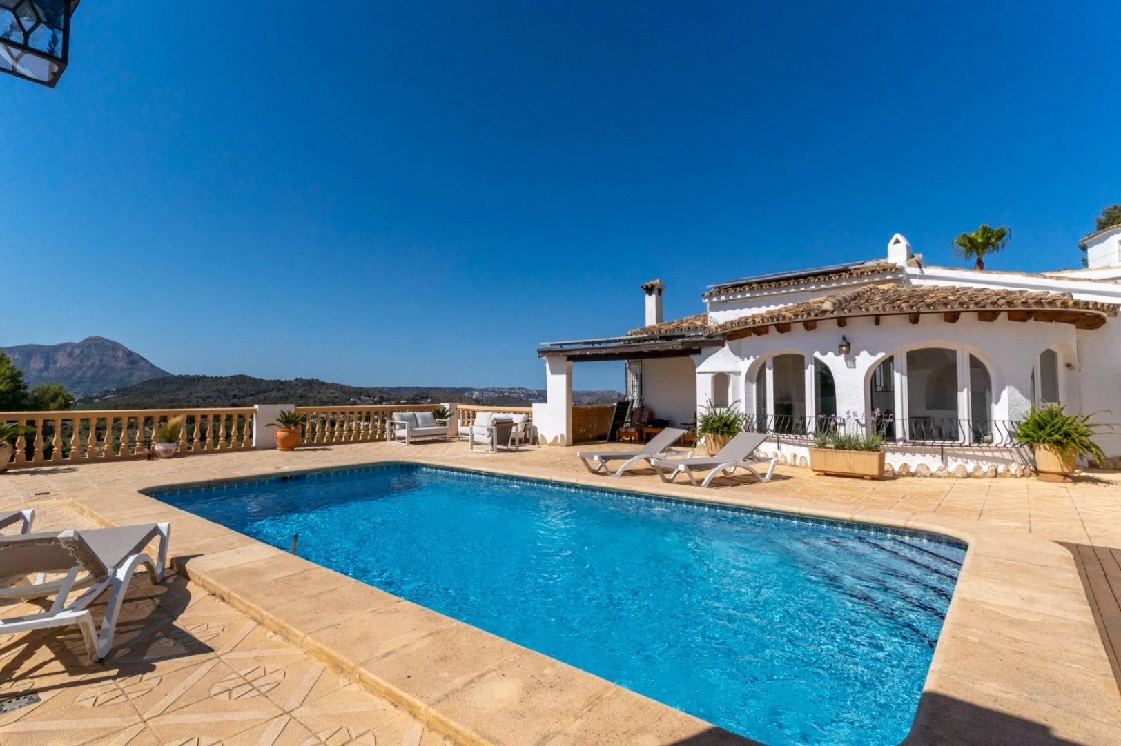 Villa con impresionantes vistas panorámicas, en Jávea