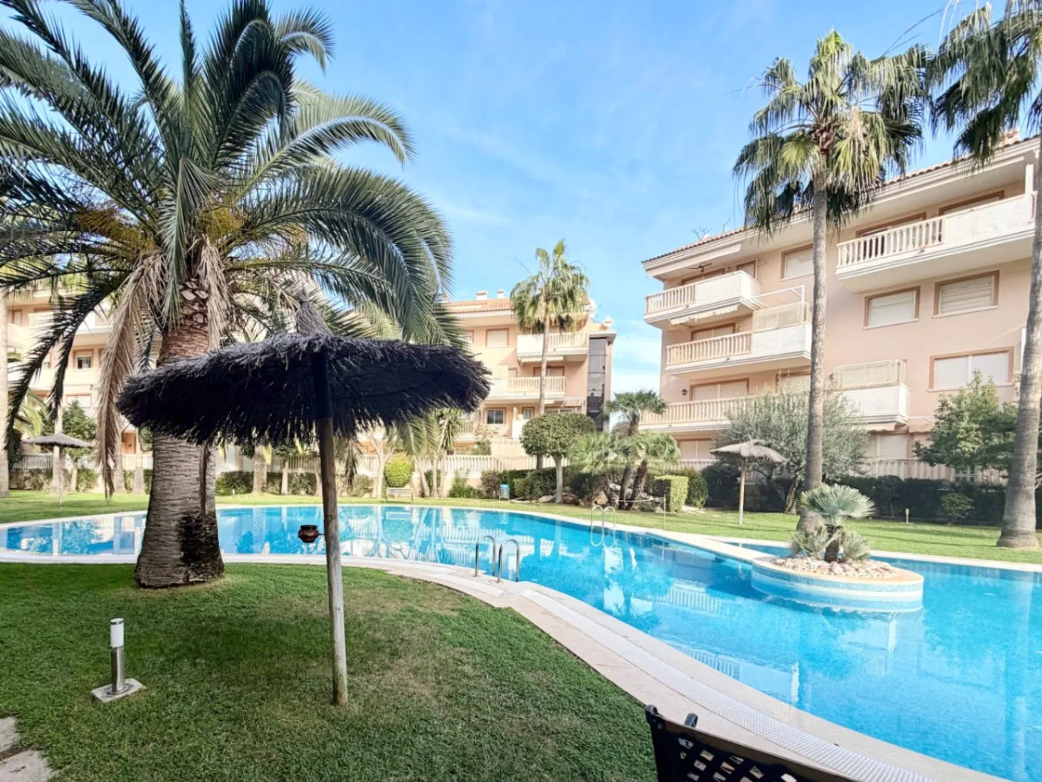 Venta. Apartamento en Jávea