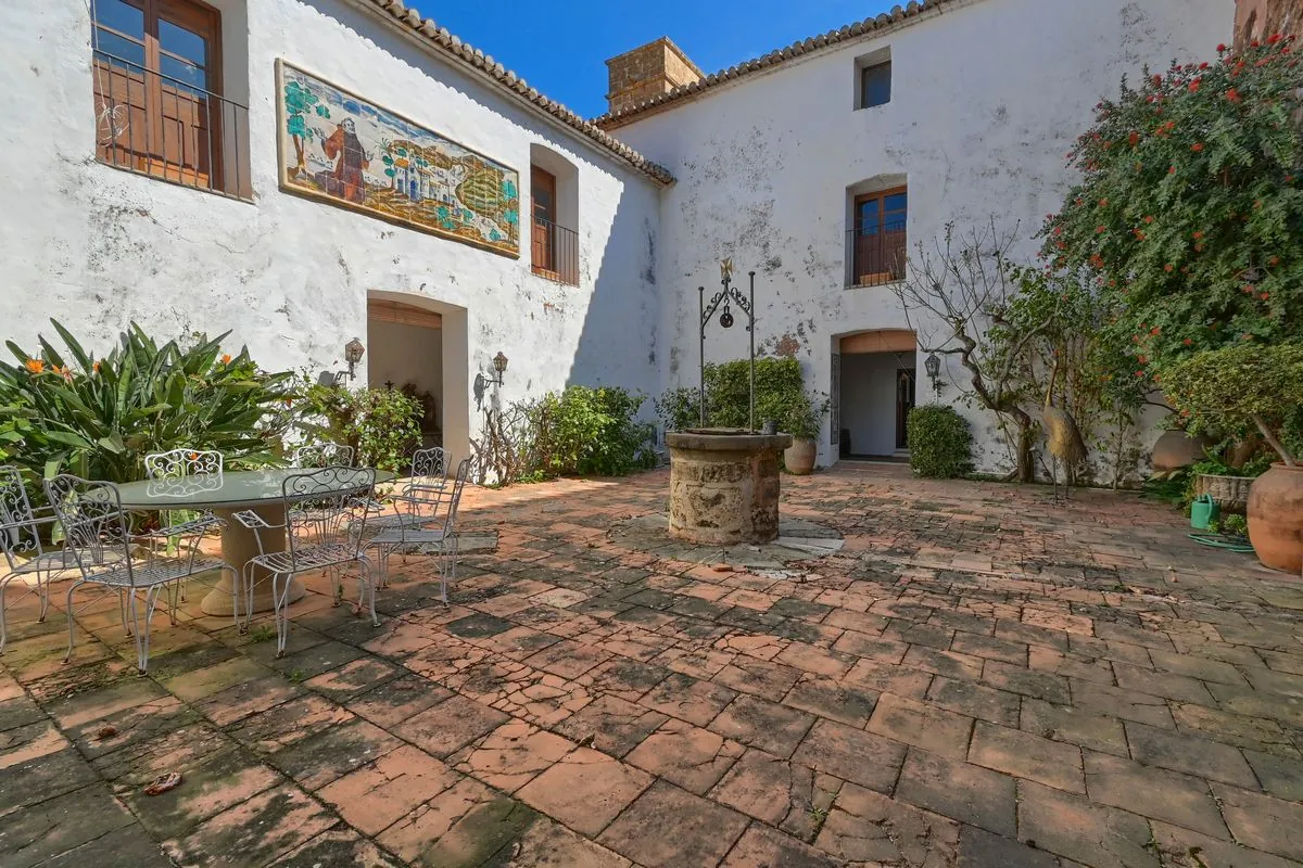 Old and Impressive Monastery, Jesus Pobre - Denia