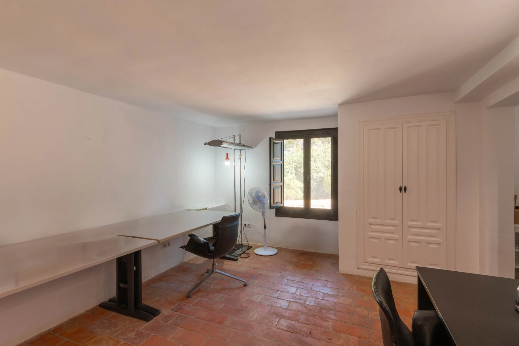 Elegante Chalet en la Prestigiosa Urbanización La Lluca, Jávea