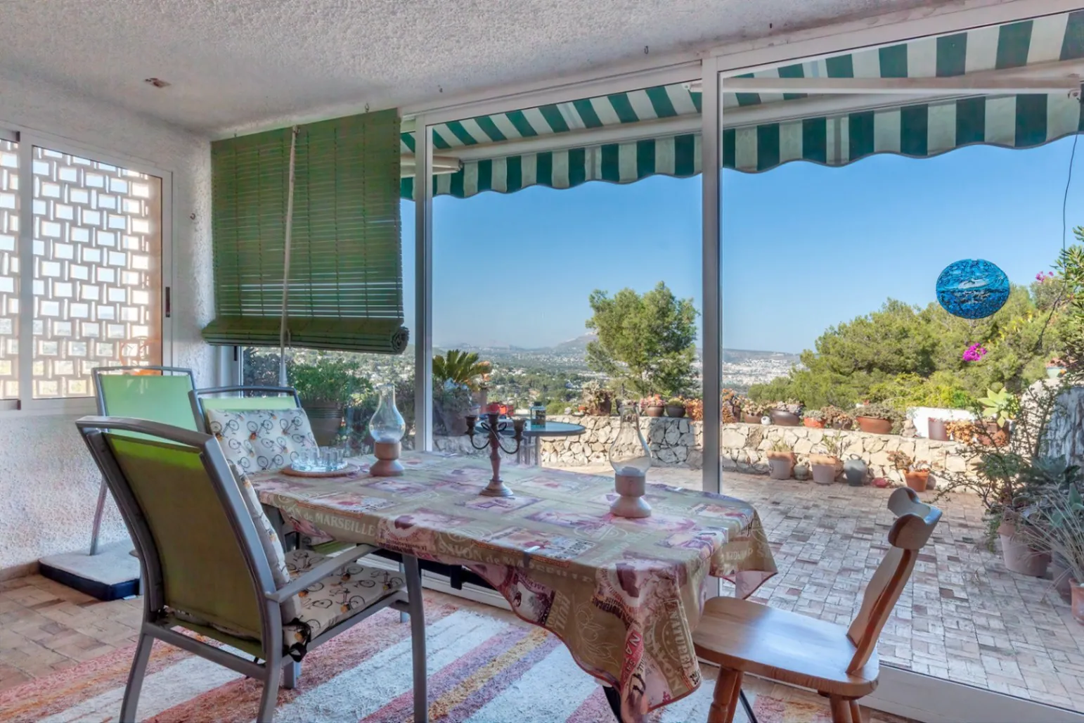 VILLA EN VENTA EN PORTICHOL, JÁVEA