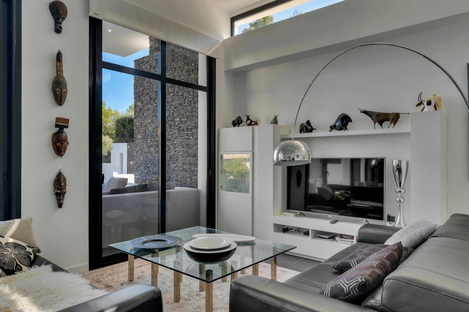 Indrukwekkende villa met panoramisch uitzicht op zee nabij Moraira