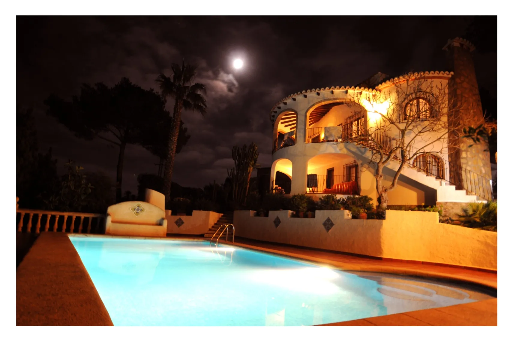 Venta. Chalet/Villa en Jávea