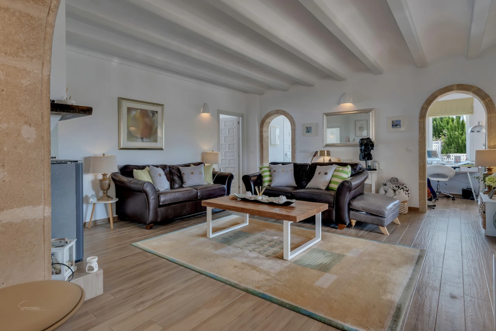 Elegante villa completamente renovada con vistas impresionantes en Rafalet, Jávea