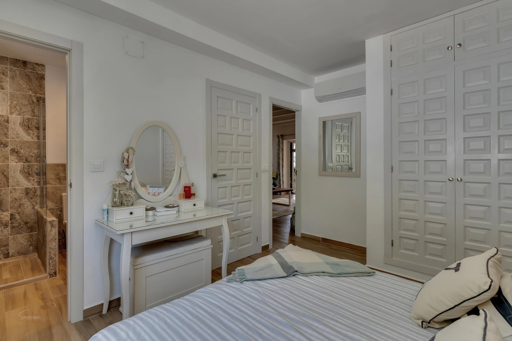 Elegante villa completamente renovada con vistas impresionantes en Rafalet, Jávea