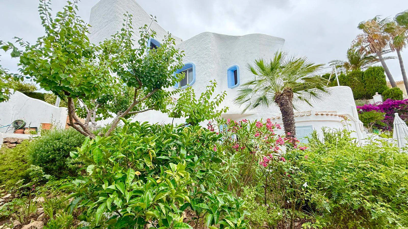 Villa на продажа в Jávea, Alicante