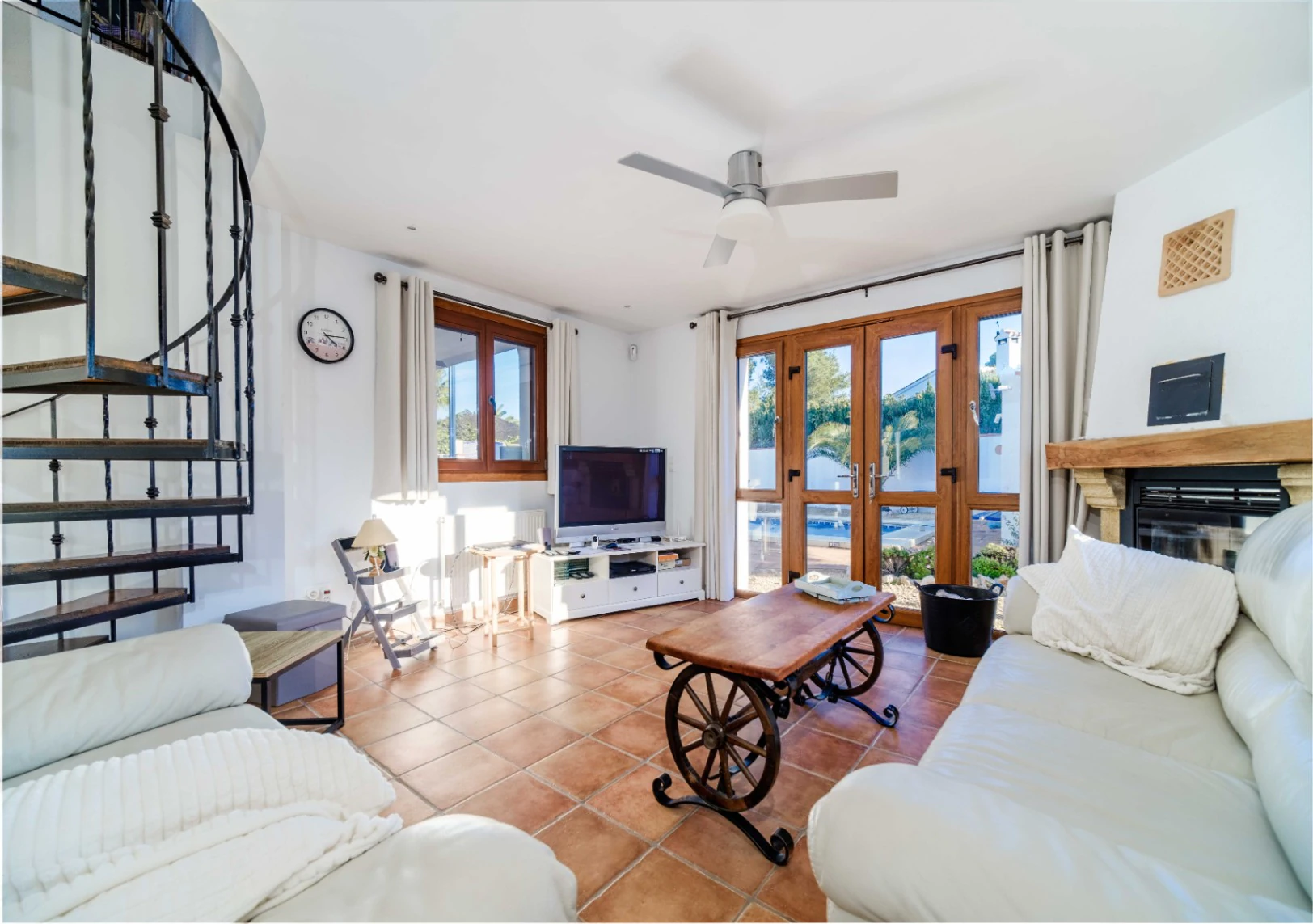 Chalet/Villa en venta con 4 dormitorios en Costa Nova, Jávea
