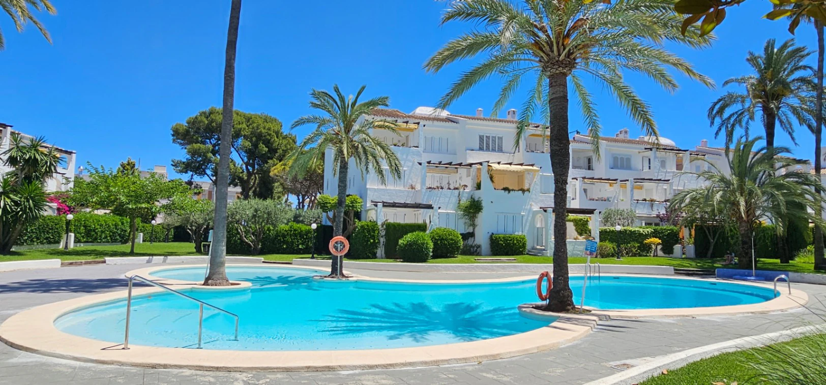 Apartamento en venta de 2 habitaciones en Jávea, Via Augusta