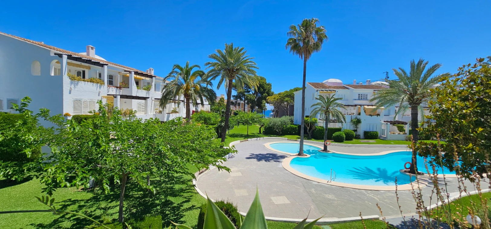 Apartamento en venta de 2 habitaciones en Jávea, Via Augusta
