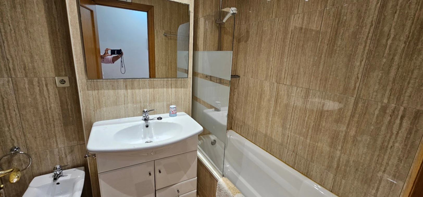 Alquiler anual 1.350€/ mes