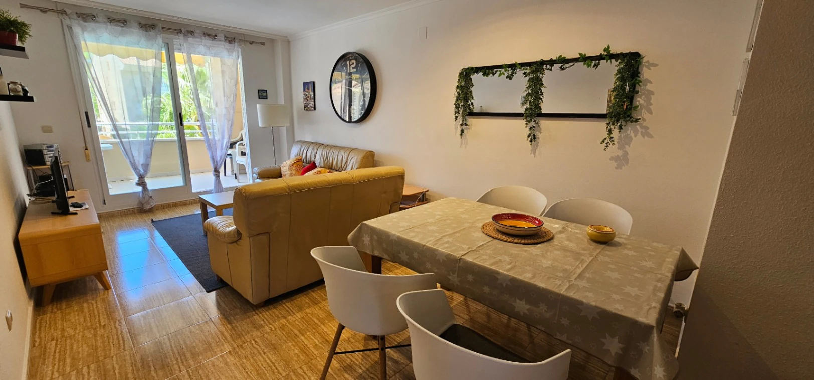 Alquiler anual 1.350€/ mes