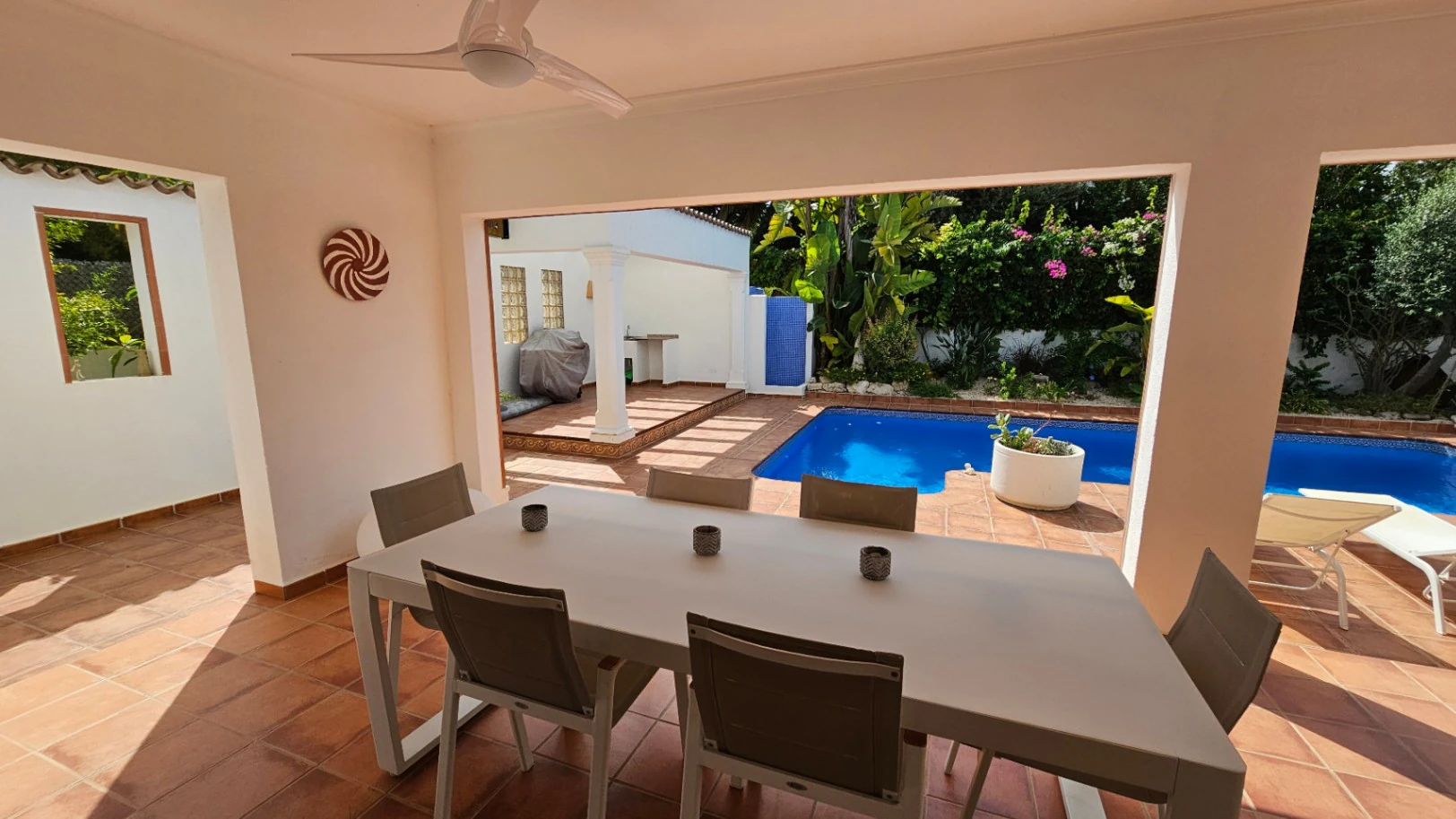 VILLA/ PISCINA/ 6 PERSONAS/ JAVEA