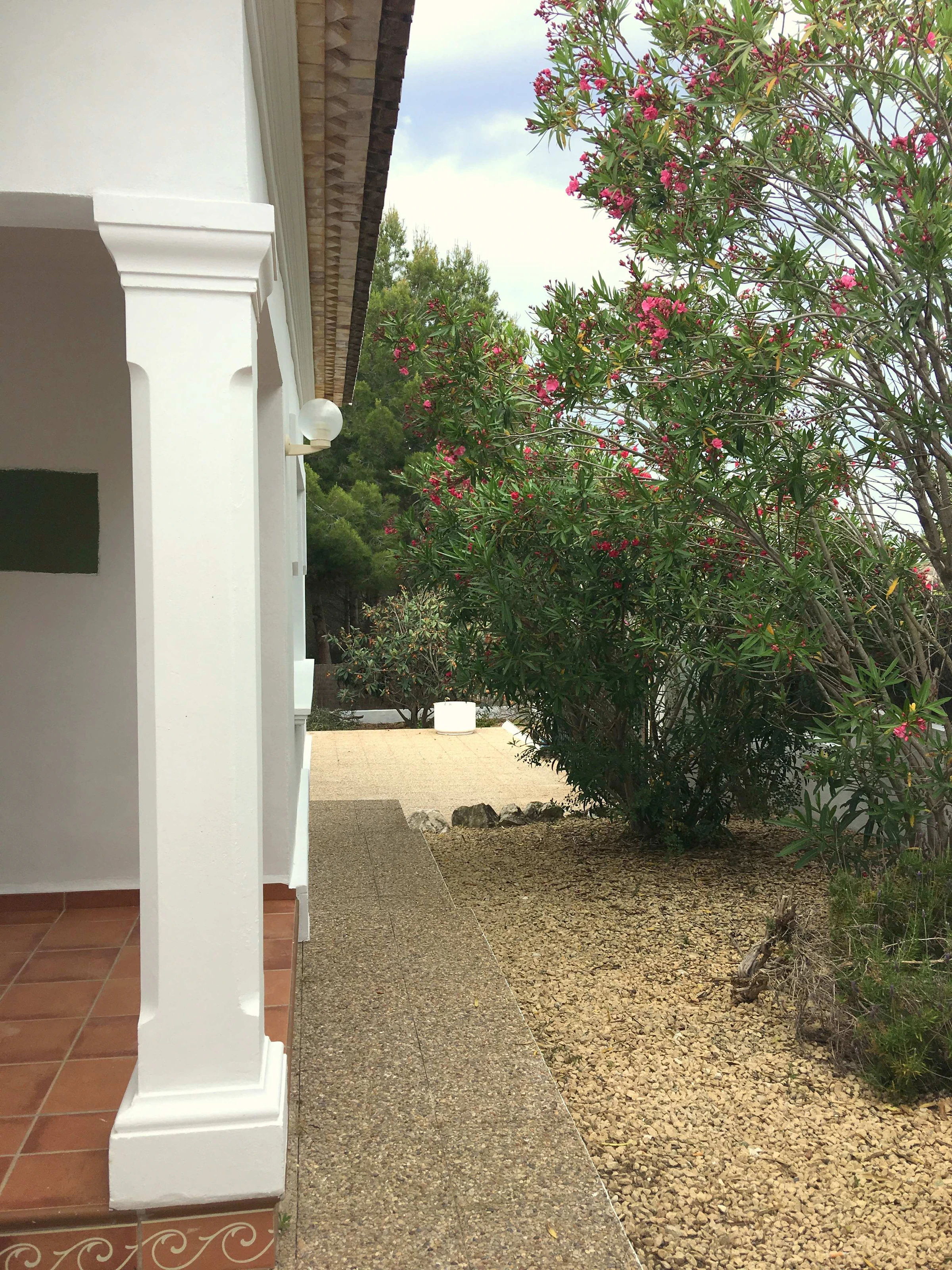 VILLA/ PISCINA/ 6 PERSONAS/ JAVEA