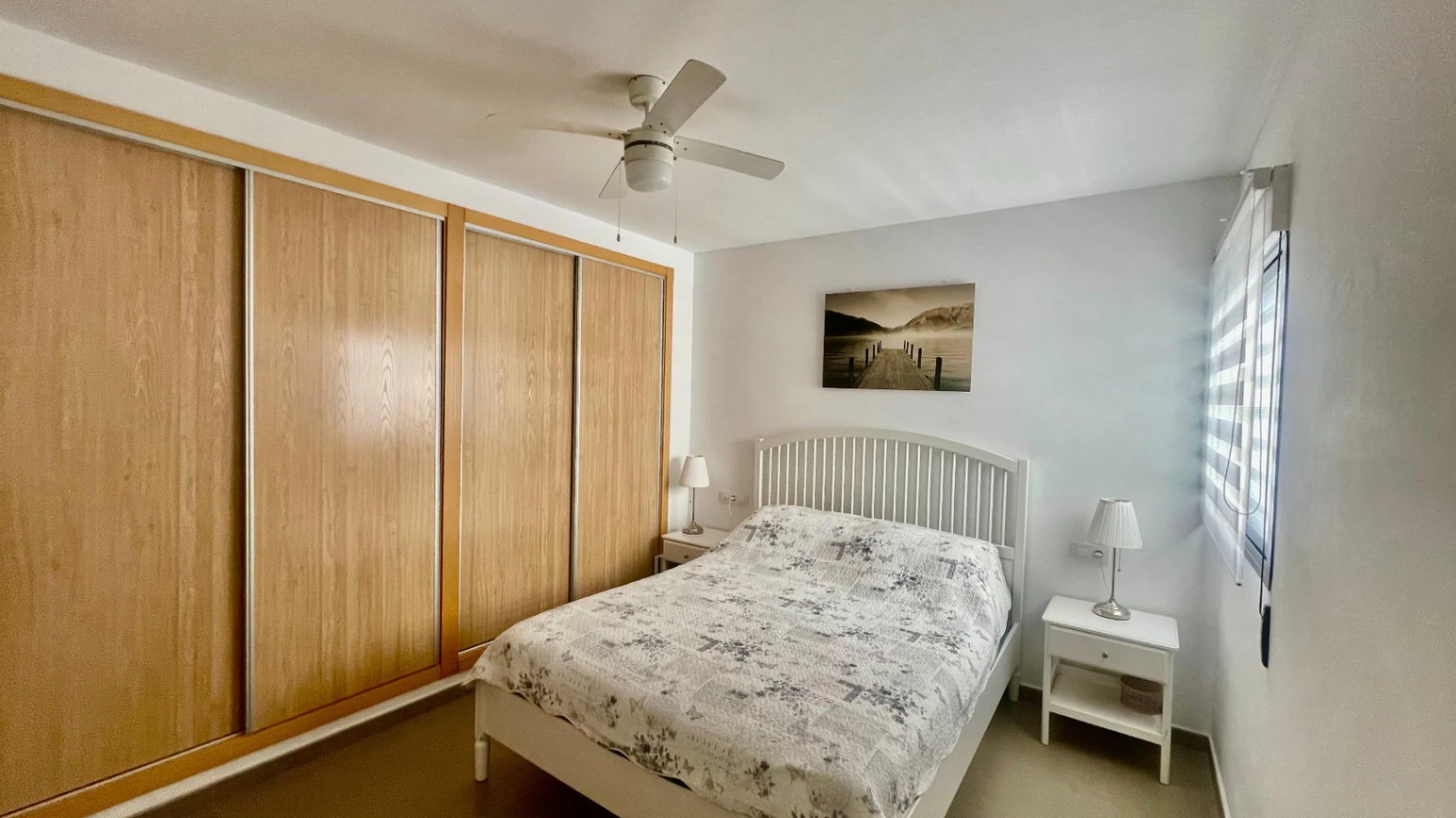 Penthouse apartment for sale in Jalon: Modern, luxurious