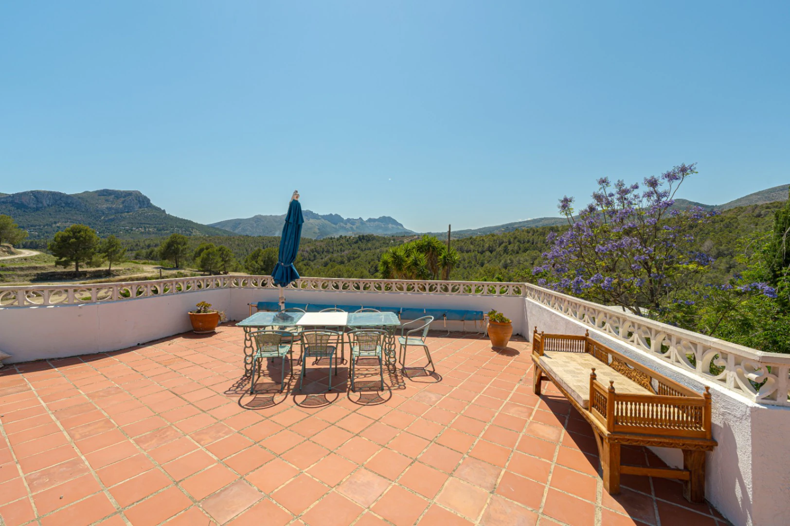 Villa for sale in Benissa: Stables and land