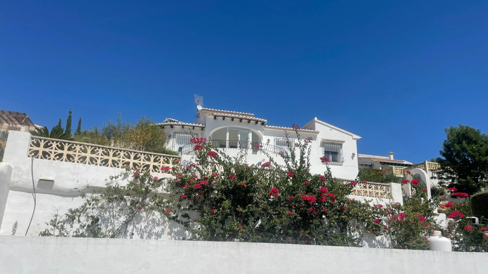 Villa for sale in Murla: Sought-after location, separate apartment