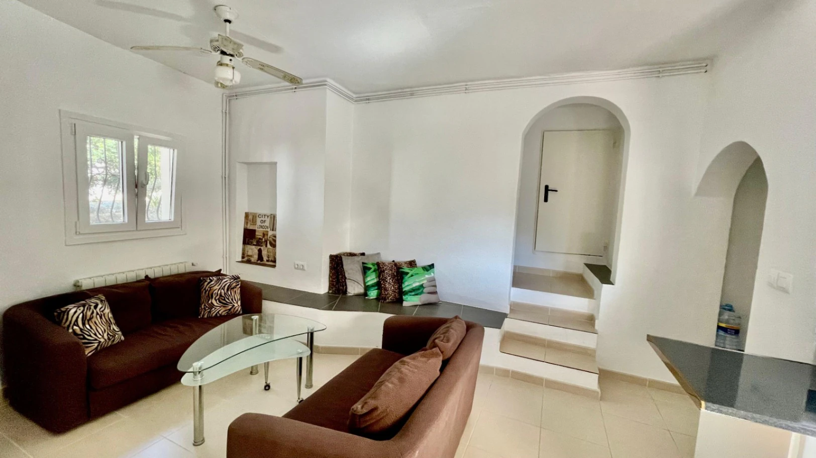 Villa for sale in Murla: Sought-after location, separate apartment